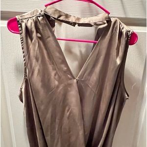 Silky, Dark green ( military green?!).. blouse